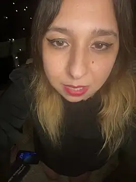 Snapshot of Eze13crybaby chatting on 8, 7, 2026 Eze13crybaby online show from 8, 7, 2026