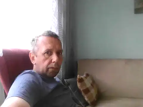 Snapshot of RafalekRozmarynowski81 chatting on 7, 7, 2026 RafalekRozmarynowski81 online show from 7, 7, 2026