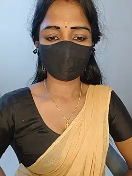 Snapshot of YALINITWO7_TAMIL chatting on 5, 8, 2026 YALINITWO7 TAMIL online show from 5, 8, 2026