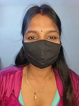 Snapshot of YALINITWO7_TAMIL chatting on 7, 8, 2026 YALINITWO7 TAMIL online show from 7, 8, 2026