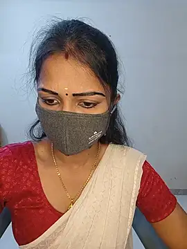 Snapshot of YALINITWO7_TAMIL chatting on 9, 8, 2026 YALINITWO7 TAMIL online show from 9, 8, 2026