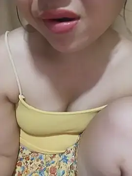 Snapshot of Emma-cutee chatting on 1, 7, 2026 Emma-cutee online show from 1, 7, 2026