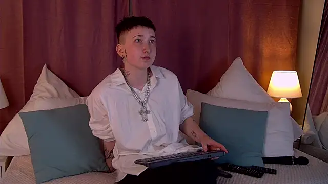 Snapshot of JeanDiamond chatting on 18, 6, 2026 JeanDiamond online show from 18, 6, 2026