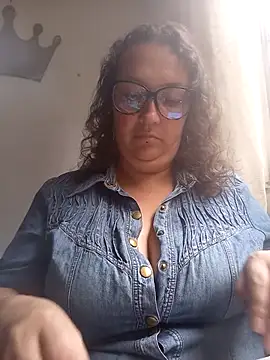 Snapshot of _Saraqueen-- chatting on 26, 7, 2026 Saraqueen-- online show from 26, 7, 2026