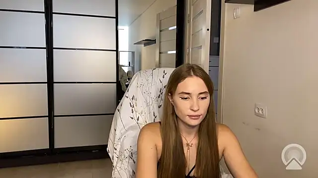 Snapshot of Miss_Luna_meow chatting on 1, 8, 2026 Miss Luna meow online show from 1, 8, 2026