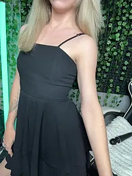 Eva Kit online show from 15, 7, 2026