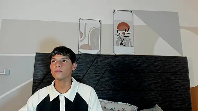 nico vega online show from 16, 6, 2026