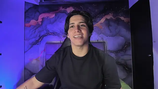 Snapshot of Alexx_Cano_ chatting on 23, 6, 2026 Alexx Cano online show from 23, 6, 2026