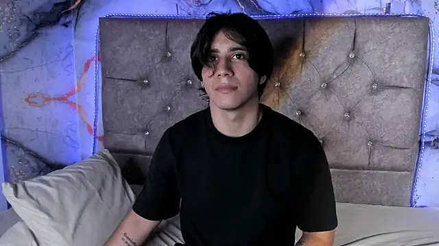 Snapshot of Alexx_Cano_ chatting on 11, 7, 2026 Alexx Cano online show from 11, 7, 2026