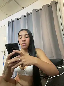 Snapshot of Cristina_Sofia_pm chatting on 1, 7, 2026 Cristina Sofia pm online show from 1, 7, 2026