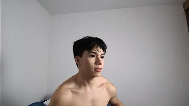 Snapshot of luandy_1 chatting on 17, 6, 2026 luandy 1 online show from 17, 6, 2026