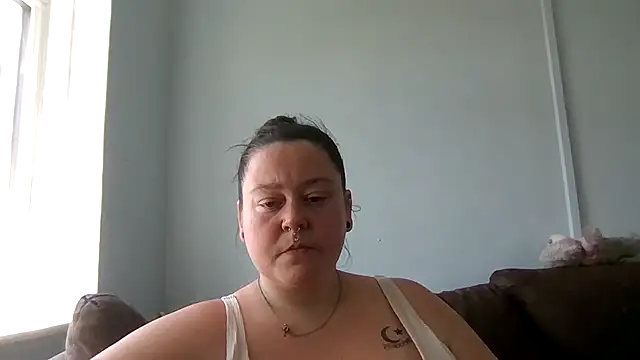 Snapshot of MysteriousAlaya chatting on 25, 6, 2026 MysteriousAlaya online show from 25, 6, 2026
