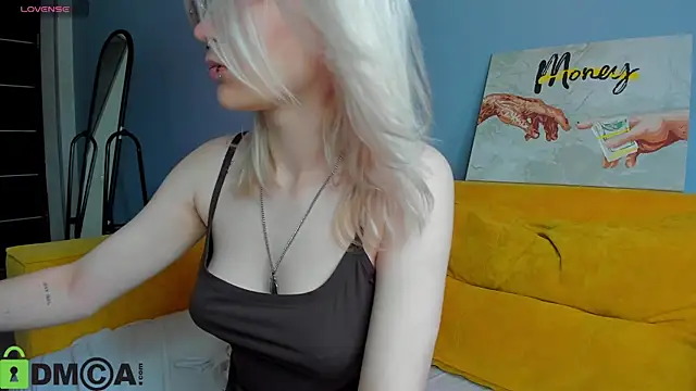 Snapshot of Nika-Smith chatting on 27, 6, 2026 Nika-Smith online show from 27, 6, 2026