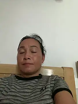 Snapshot of Loly_hana chatting on 28, 6, 2026 Loly hana online show from 28, 6, 2026