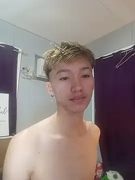 Fem phiLboy69 online show from 3, 8, 2026