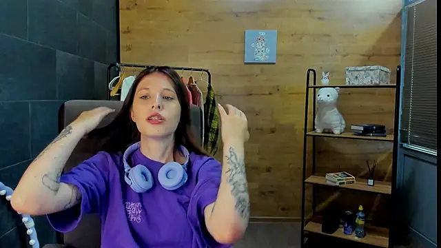 Snapshot of SusannFisher chatting on 2, 7, 2026 SusannFisher online show from 2, 7, 2026