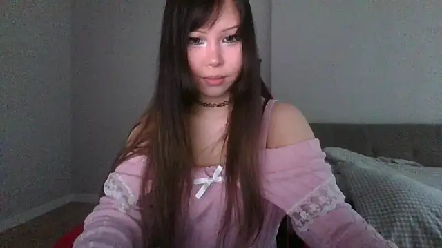 Snapshot of MiaSavageQueen chatting on 19, 6, 2026 MiaSavageQueen online show from 19, 6, 2026