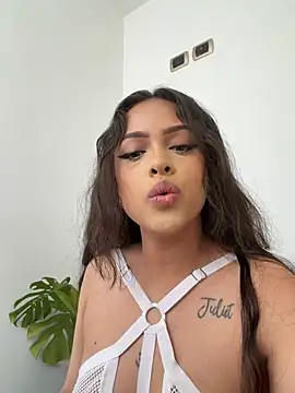 MilaHank online show from 26, 6, 2026