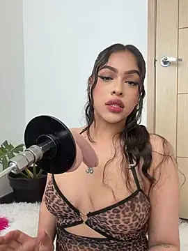 MilaHank online show from 8, 7, 2026