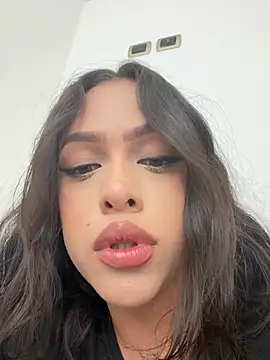 MilaHank online show from 7, 8, 2026
