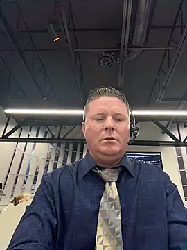 Snapshot of funandstuff chatting on 8, 7, 2026 funandstuff online show from 8, 7, 2026