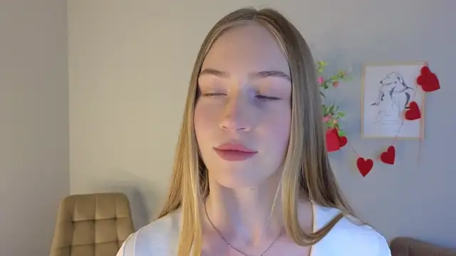 Snapshot of Mary_Bradley chatting on 26, 6, 2026 Mary Bradley online show from 26, 6, 2026