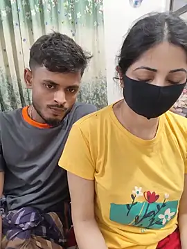 Couple-202 online show from 19, 6, 2026