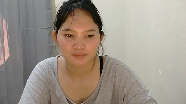 Fhwilloughbyxx online show from 27, 6, 2026