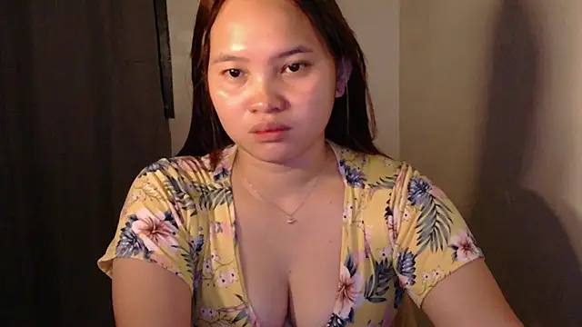 Fhwilloughbyxx online show from 27, 7, 2026