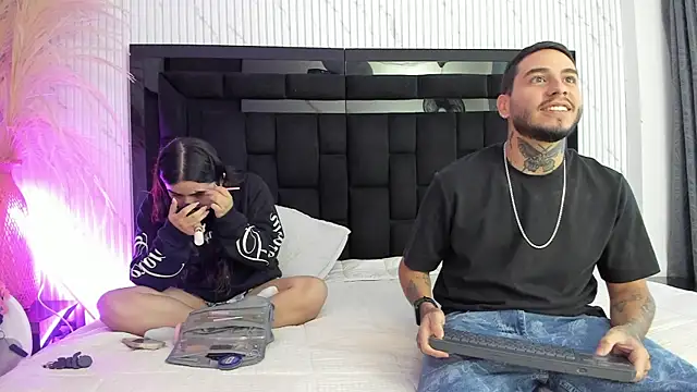 Snapshot of GabbyAndDominic chatting on 25, 7, 2026 GabbyAndDominic online show from 25, 7, 2026