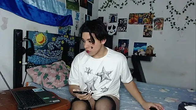 Snapshot of Tiff_-Styles chatting on 12, 7, 2026 Tiff -Styles online show from 12, 7, 2026