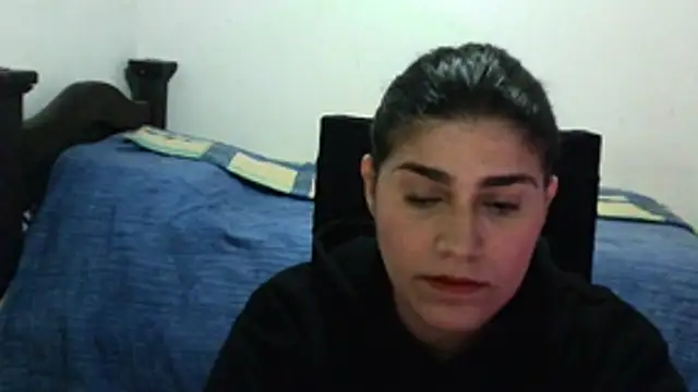 Snapshot of CarolinaMoretti chatting on 3, 8, 2026 CarolinaMoretti online show from 3, 8, 2026
