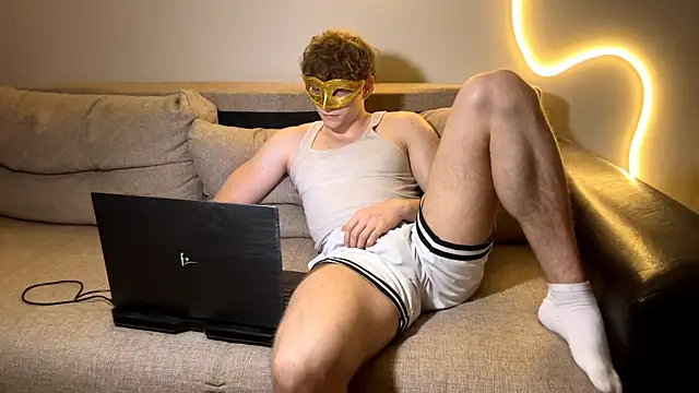 Snapshot of deniel_horny chatting on 21, 6, 2026 deniel horny online show from 21, 6, 2026