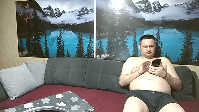 Snapshot of BiManKleo chatting on 5, 8, 2026 BiManKleo online show from 5, 8, 2026
