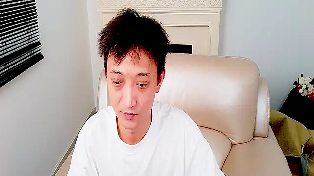 Snapshot of GJ-01 chatting on 9, 7, 2026 GJ-01 online show from 9, 7, 2026