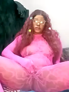 pearlsweetgirl online show from 5, 8, 2026