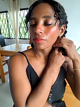 Snapshot of kkitty_brownies chatting on 20, 6, 2026 kkitty brownies online show from 20, 6, 2026