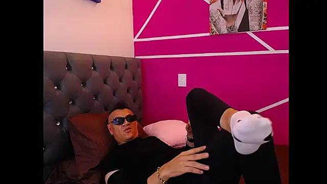 Snapshot of Cesirry_ chatting on 22, 6, 2026 Cesirry online show from 22, 6, 2026