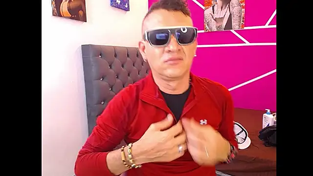 Snapshot of Cesirry_ chatting on 23, 6, 2026 Cesirry online show from 23, 6, 2026