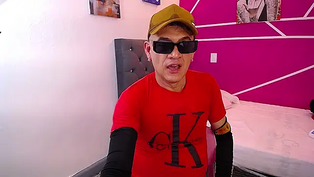 Snapshot of Cesirry_ chatting on 25, 6, 2026 Cesirry online show from 25, 6, 2026