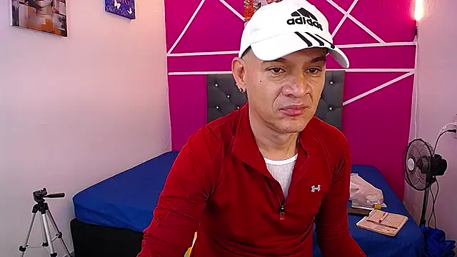 Snapshot of Cesirry_ chatting on 22, 7, 2026 Cesirry online show from 22, 7, 2026