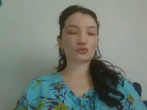 Snapshot of Calenyagi chatting on 14, 7, 2026 Calenyagi online show from 14, 7, 2026