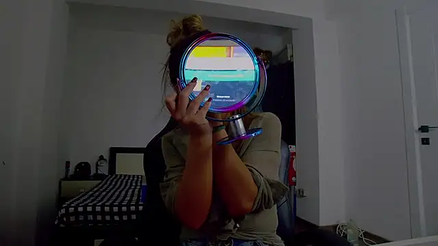 DedeSibel online show from 14, 12, 2025