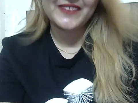 Snapshot of Sexyy_Sana chatting on 3, 7, 2026 Sexyy Sana online show from 3, 7, 2026
