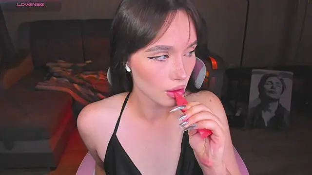 Snapshot of Demi_Corn chatting on 20, 7, 2026 Demi Corn online show from 20, 7, 2026