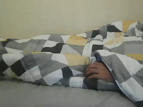 Snapshot of a5ar5rooooov chatting on 14, 11, 2025 a5ar5rooooov online show from 14, 11, 2025