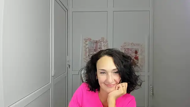 OliviaKateee online show from 13, 7, 2026