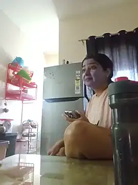 AntiqueBalloon49 online show from 25, 7, 2026