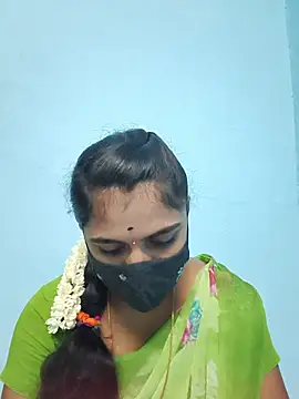 Snapshot of Megavarthinii chatting on 14, 7, 2026 Megavarthinii online show from 14, 7, 2026