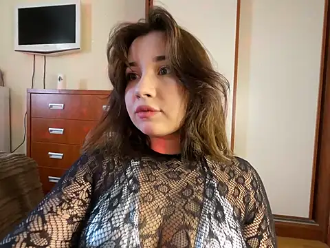 Snapshot of Viviaaan_n chatting on 25, 7, 2026 Viviaaan n online show from 25, 7, 2026